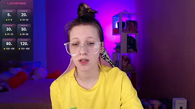 ur kitty   online show from March 2025 12:55:01 PM