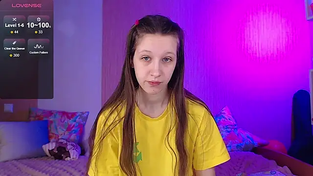 ur kitty   online show from March 2025 01:10:02 PM