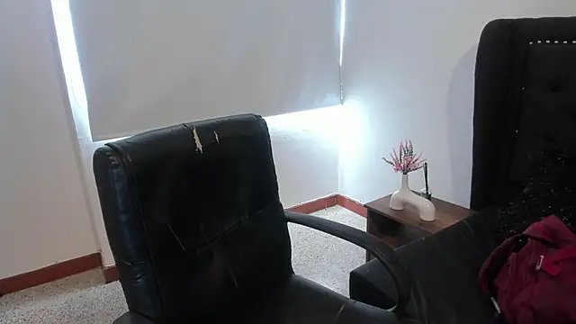 EmaGw online show from February 2025 07:10:02 PM