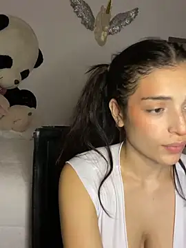 Snapshot of dakota_le chatting on December 2024 12:23:01 AM dakota le online show from December 2024 12:23:01 AM