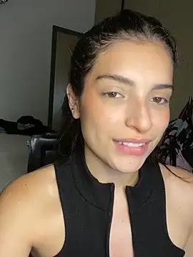 Snapshot of dakota_le chatting on February 2025 01:41:01 AM dakota le online show from February 2025 01:41:01 AM