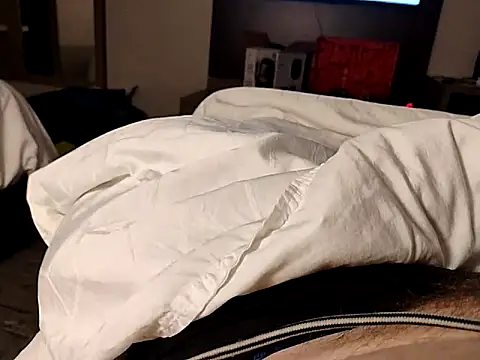 Snapshot of eatmywhiteass chatting on March 2025 05:52:01 AM eatmywhiteass online show from March 2025 05:52:01 AM