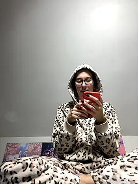 ur pleasure  online show from December 2024 08:07:02 PM