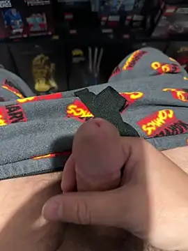 Feettlover69 online show from June 2026 02:10:01 PM