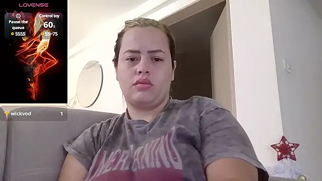 Snapshot of saramartinez1000 chatting on December 2024 03:44:01 PM saramartinez1000 online show from December 2024 03:44:01 PM