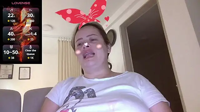 Snapshot of saramartinez1000 chatting on September 2025 01:24:02 PM saramartinez1000 online show from September 2025 01:24:02 PM