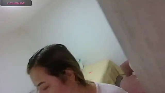 Snapshot of saramartinez1000 chatting on February 2026 01:51:02 PM saramartinez1000 online show from February 2026 01:51:02 PM