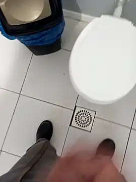 Din0071 online show from October 2025 02:26:01 PM