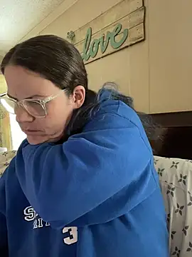 velvetta  online show from November 2025 05:17:02 PM