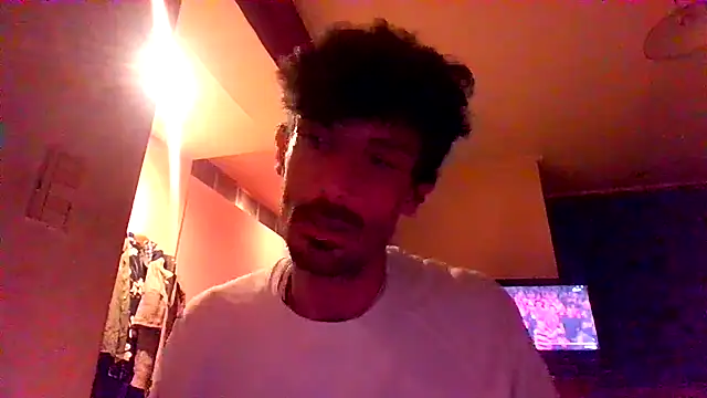 Snapshot of nicolaaaaas chatting on February 2026 07:23:02 AM nicolaaaaas online show from February 2026 07:23:02 AM