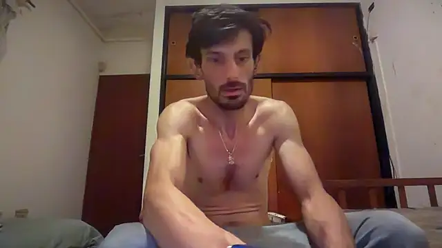 Snapshot of nicolaaaaas chatting on February 2026 03:12:01 AM nicolaaaaas online show from February 2026 03:12:01 AM