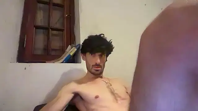 Snapshot of nicolaaaaas chatting on February 2026 08:18:01 PM nicolaaaaas online show from February 2026 08:18:01 PM