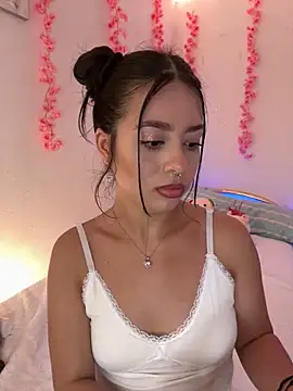 AliceJovovich online show from December 2024 05:55:01 PM