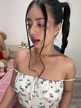 AliceJovovich online show from January 2025 05:46:01 PM