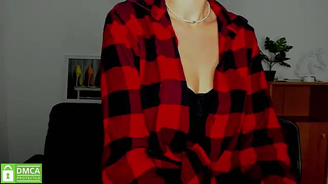 Snapshot of annakillianox chatting on October 2025 05:26:02 AM annakillianox online show from October 2025 05:26:02 AM