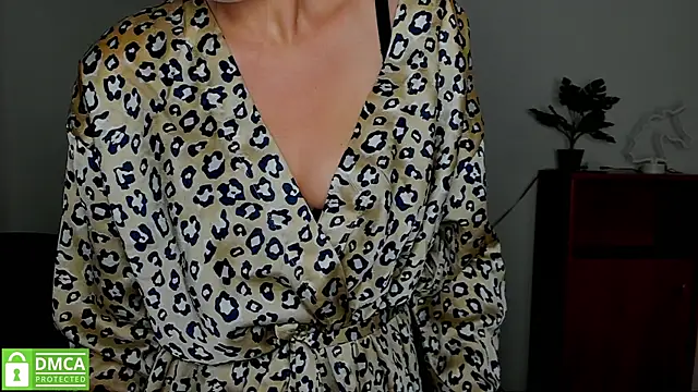 Snapshot of annakillianox chatting on October 2025 05:28:01 AM annakillianox online show from October 2025 05:28:01 AM