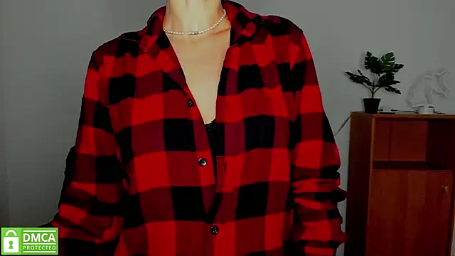 Snapshot of annakillianox chatting on October 2025 05:28:02 AM annakillianox online show from October 2025 05:28:02 AM