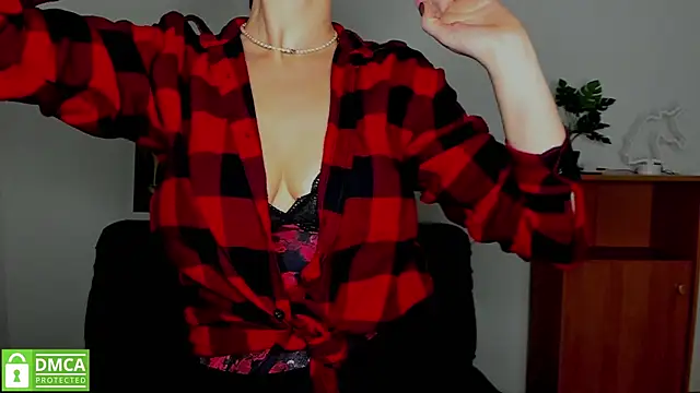 Snapshot of annakillianox chatting on October 2025 05:29:01 AM annakillianox online show from October 2025 05:29:01 AM