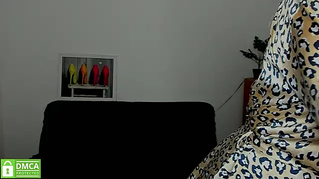 Snapshot of annakillianox chatting on October 2025 05:21:02 AM annakillianox online show from October 2025 05:21:02 AM