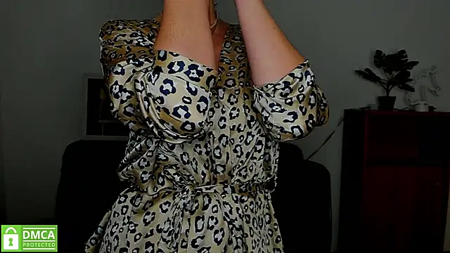 Snapshot of annakillianox chatting on October 2025 12:30:01 PM annakillianox online show from October 2025 12:30:01 PM