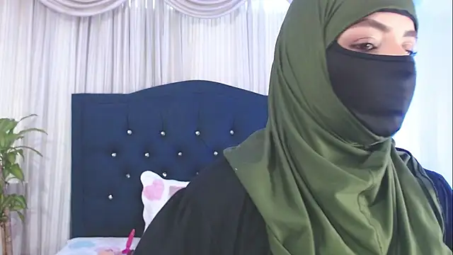 Uzra hayed online show from March 2025 06:58:02 PM