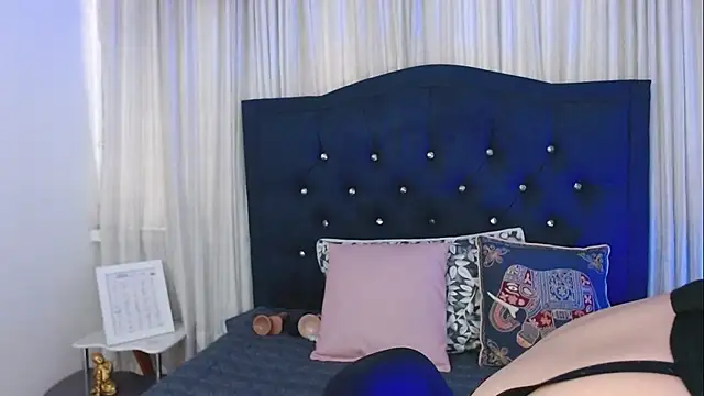 Uzra hayed online show from November 2025 07:57:01 PM