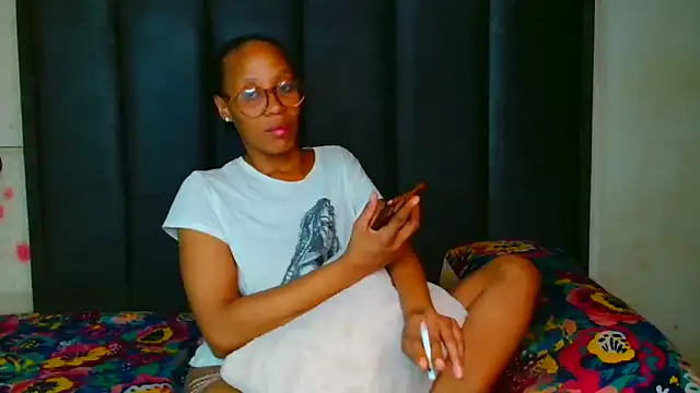 Kiaralane xx online show from February 2025 01:44:01 PM