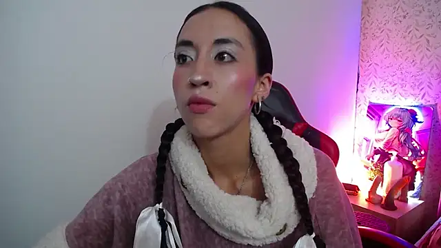 luly pink online show from November 2025 03:34:01 AM