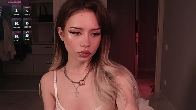 KellyBarton online show from April 2026 09:37:01 PM