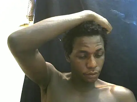 Snapshot of Bigras0011 chatting on May 2026 02:14:02 PM Bigras0011 online show from May 2026 02:14:02 PM