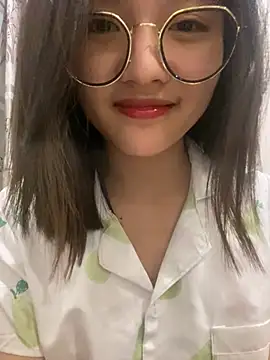 Krixxi22 online show from March 2025 02:58:01 PM