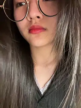 Krixxi22 online show from February 2026 04:23:02 PM