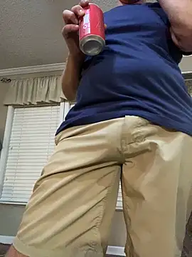 Snapshot of Realybigdill chatting on September 2025 12:43:01 AM Realybigdill online show from September 2025 12:43:01 AM