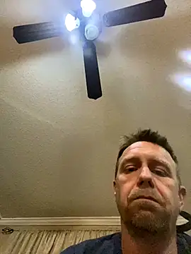 Snapshot of Realybigdill chatting on September 2025 02:44:02 AM Realybigdill online show from September 2025 02:44:02 AM