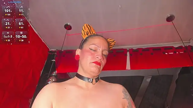 Taylor-hardcore online show from January 2025 01:38:01 PM