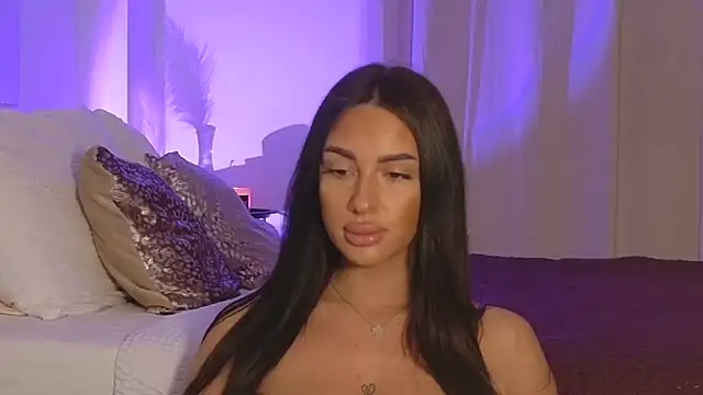 LuanaDess online show from March 2026 12:48:01 AM