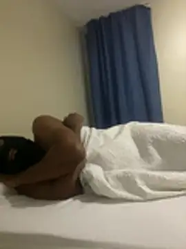 jaytee198610 online show from March 2026 03:47:01 AM