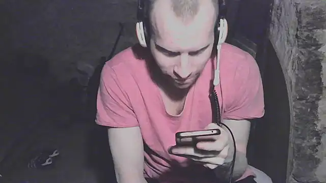 Snapshot of GoodSeksLove chatting on March 2025 05:54:01 PM GoodSeksLove online show from March 2025 05:54:01 PM