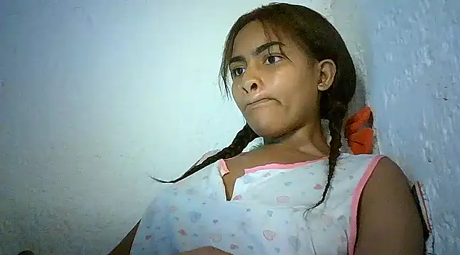 Bellabeltrann online show from January 2025 11:54:01 AM