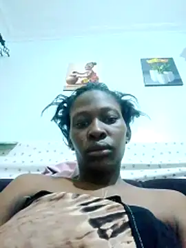 LOVELY-2BERRY online show from May 2026 11:43:01 PM