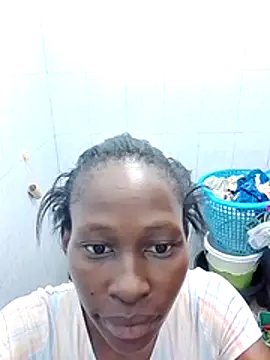 Snapshot of LOVELY-2BERRY chatting on June 2026 09:57:02 AM LOVELY-2BERRY online show from June 2026 09:57:02 AM