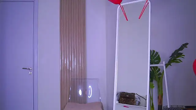 LovingBlondie online show from February 2025 05:09:01 AM