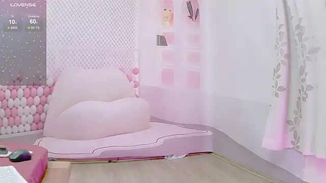 Sumi y online show from December 2025 02:40:01 AM