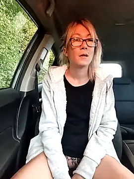 Timide girl2 online show from October 2025 06:34:02 AM