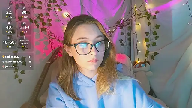 monlight  dana online show from December 2024 12:40:02 PM