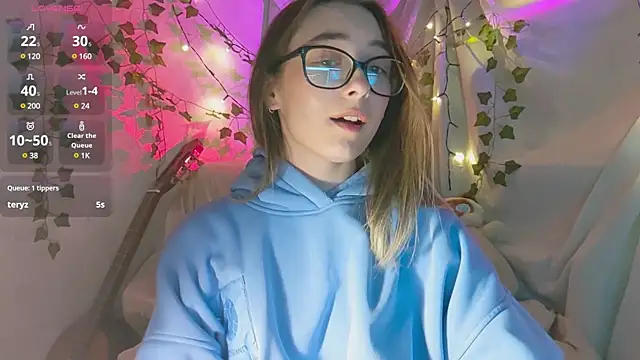 monlight  dana online show from December 2024 03:44:01 PM