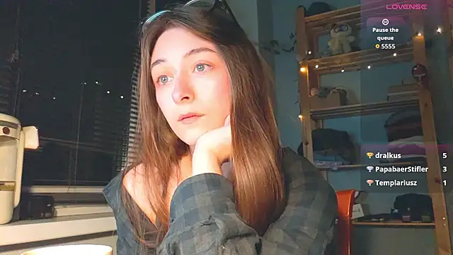 monlight  dana online show from March 2026 06:40:02 PM