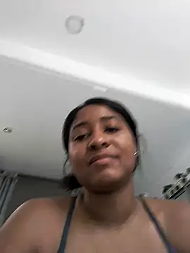 Berry Bans online show from March 2025 08:43:02 PM