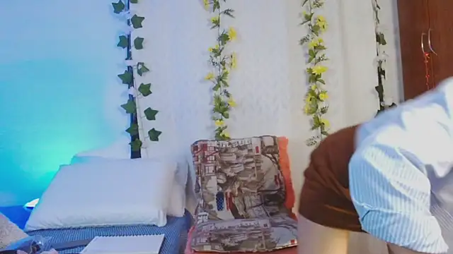 cattaleya1476 online show from February 2025 02:57:01 PM