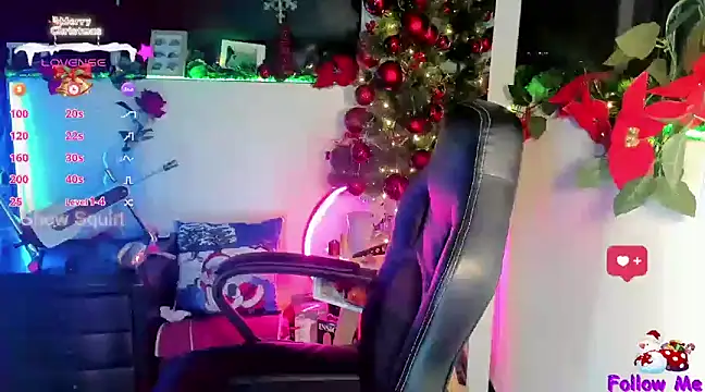 Snapshot of mariana_scott__ chatting on December 2024 12:07:01 AM mariana scott online show from December 2024 12:07:01 AM